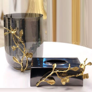 Boîte à mouchoirs en métal de couleur noire de qualité supérieure, en forme de fleur, adaptée aux tables élégantes, aux mariages ou à la décoration de repas festifs - Product Image 1