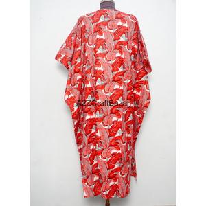 Vestido Maxi Ajustado con Cuello en V y Estampado Floral Indio de Algodón Ecológico - Diseño Sexy con Logotipo Frontal para Uso Diario y Ropa de Dormir para Mamás - Product Image 6