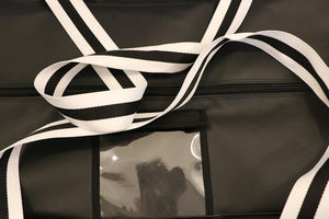Sac de transport personnalisé pour équipement de hockey sur glace, grand format, en polyester durable, avec fermeture éclair et sangle réglable, idéal pour les voyages et l'entraînement - Product Image 4