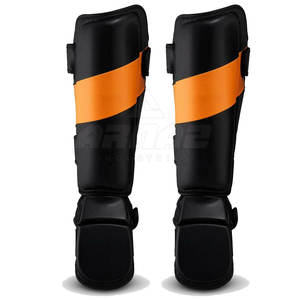 Forro interior transpirable con acolchado absorbente de impactos para entrenamiento intenso y uso en sparring. Protector de espinilla. - Product Image 4