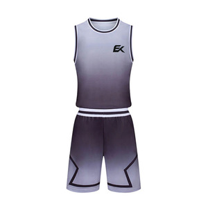 Conjunto de Camiseta de Baloncesto Sublimada Personalizada, Camiseta sin Mangas para Hombre con Pantalones Cortos, Color Degradado, Absorbe la Humedad, Ajuste Atlético - Product Image 2