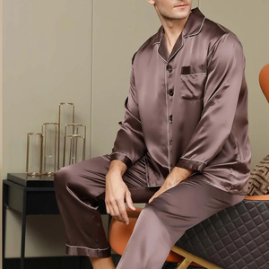 Vente flash - Ensemble de pyjama en satin de soie pour homme, manches longues, couleur unie, style classique, vêtements de nuit d'automne avec poches - Product Image 4