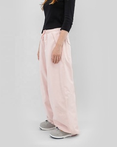 Pantalon de ski ample pour femme, pantalon de neige décontracté avec cordon de serrage, vêtements de ski d'hiver pour l'extérieur, pantalon de ski de fond personnalisé en gros - Product Image 5