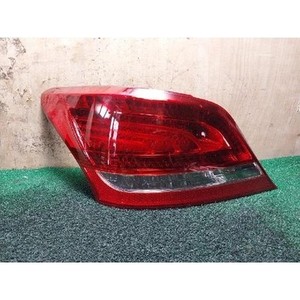 Feu arrière gauche d'occasion Equus 924013N020 - Product Image 1