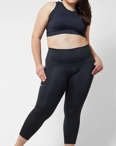 Leggings courts respirants taille haute avec poches, noirs unis, en maille extensible, pour le sport, toutes saisons, collection femme 2026, soldes - Product Image 1