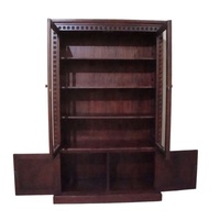 Armoire de cuisine, vitrine antique, vitrine classique, bibliothèque en bois, conçue pour l'intérieur d'une maison de style européen, meubles