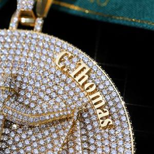 Colgante Vintage de Plata de Ley 925 con Moissanita de 6.00 Ct, Unisex, Personalizable con Letra M, Chapado en Oro Blanco, con Diamantes - Product Image 4