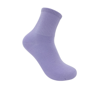 ARTIZ INTERNATIONAL Chaussettes de sport personnalisées en Spandex/Polyester respirant avec doublure en coton écologique pour l'automne – Vente en gros - Product Image 6