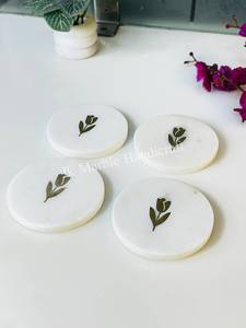 Sous-verres ronds en marbre blanc avec incrustation florale, lot de 4 pour la décoration de table à la maison ou à l'hôtel - Product Image 4