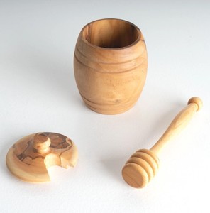 Tarro de Miel de Madera Artesanal con Tapa y Cucharón, Contenedor de Miel de Madera en Forma de Barril, Tarro de Almacenamiento, Suministro al por Mayor - Product Image 2