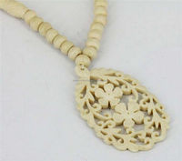 Collier pendentif corne et os de luxe 100% pour la collection de bijoux pour femmes au prix de gros par M.R.S. EXPORTATIONS