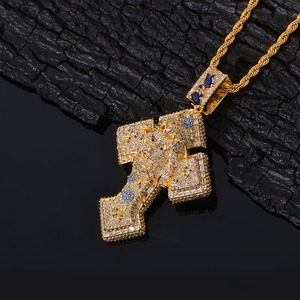 Collier pendentif croix en moissanite pour homme, argent 925, pierre bleue, chaîne cubaine glacée, cadeau religieux pour homme, bijou tendance - Product Image 5