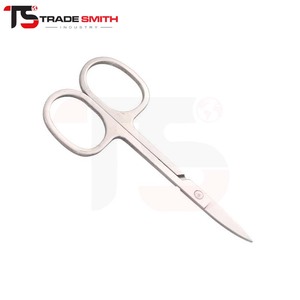 Ciseaux à barbe et à moustache TSI Fine Edge en acier inoxydable, instrument de toilettage pour une coupe précise et des résultats de coiffage impeccables - Product Image 3