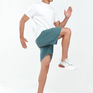 Shorts de sport en coton imprimés sur mesure, fabricant de shorts de gym en molleton bouclette, Pakistan, OEM, exportation, approvisionnement pour les marchés mondiaux - Product Image 2