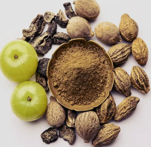 Poudre de Triphala Biologique en Gros OEM, Complément Herbal Ayurvédique pour la Santé Digestive, la Détoxification et le Soutien Immunitaire, Exportation en Vrac - Product Image 3