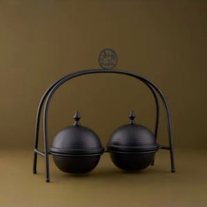 Pot de rangement rond en métal léger et écologique, idéal pour fruits secs et dattes, support décoratif pour cuisine et fêtes - Product Image 6