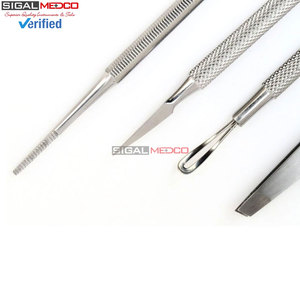 Kit de Belleza Profesional de 4 Piezas para Extracción de Puntos Negros y Comedones, Pinzas para Ojos y Lima de Uñas, para Limpieza Profunda de Poros y Cuidado Preciso - Product Image 2