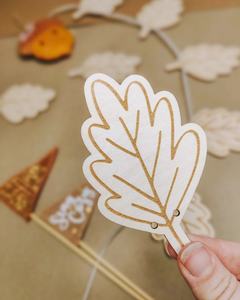 Mini hojas decorativas de madera hechas a mano con corte láser SVG, utilizadas como cuerdas colgantes decorativas para fiestas, habitaciones, bodas... - Product Image 2