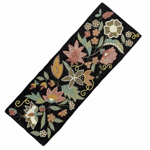 Camino de mesa con cuentas de cristal y patrón Floral, camino de mesa brillante decorativo para el hogar, mesa de comedor, decoración para fiestas de boda - Product Image 2