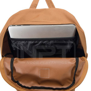 Sac à dos premium pour tous les jours, conçu pour un style de vie moderne, avec une qualité durable et un design spacieux - Product Image 6