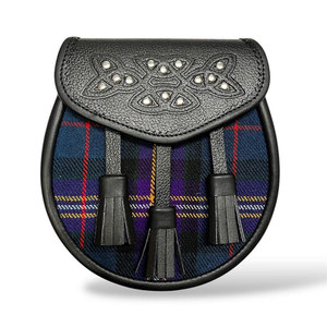 Sporran Masónico Escocés para Hombre, Hecho a Mano, con 3 Borlas, de Cuero, Accesorio para Traje Highland - Product Image 1