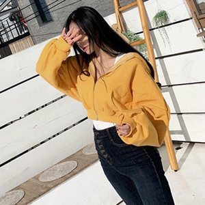 Customized Logo Printing Best Design <b>Crop</b> <b>Top</b> Hoodies Cheap Price Light Weight Women <b>Crop</b> <b>Top</b> Hoodie In Different Colors - Product Image 6