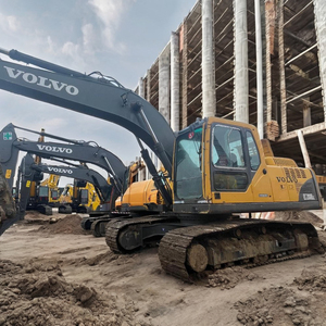 Excavatrice d'occasion Volvo EC200B de 20 tonnes, marque suédoise d'origine, petite excavatrice sur chenilles moyenne, d'occasion, en provenance de Suède - Product Image 2