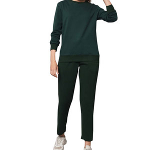 ผู้ผลิตเสื้อผ้าสตรีแบบสตรีทจากปากีสถาน ชุดวอร์มแฟชั่นสำหรับผู้หญิง ขนาดสั่งทำได้ - Product Image 1