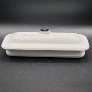 Recipiente para Mantequilla con Tapa Decorativa y Bandeja para Servir, Acabado Esmaltado Duradero, Elegante Plato para Guardar Mantequilla en la Cocina - Product Image 6