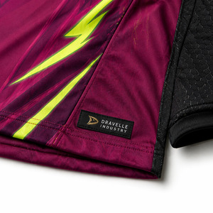 Tenue de paintball personnalisée, maillot de paintball haut de gamme, vêtements d'équipe de speedball, vêtements d'équipe pour tournoi avec zones renforcées sur les avant-bras - Product Image 3
