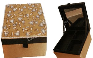 Fancy Cotton Eco-Friendly Flower Theme <b>Rectangular</b> Jewelry Box with Decorative Mirror Glass for Gift - Product Image 3