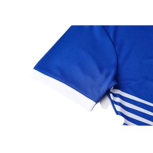 Maillot de football/soccer personnalisé 100 % polyester par sublimation, prix de gros OEM, respirant, séchage rapide, short personnalisé pour équipe - Product Image 3