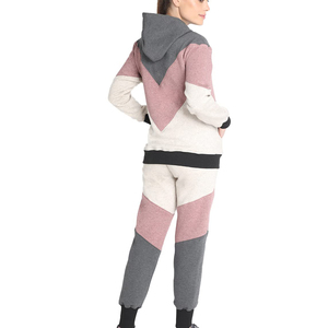 High Quality Women Tracksuit Zipper Lightweight Sports Outfit With Flexible Fit For Exercise And Fitness Wear - Product Image 4