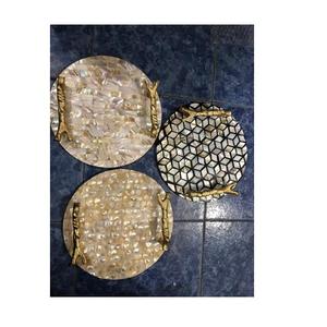 Bandeja organizadora de nácar con 3 piezas de diseño diferente, asa de latón, bandeja redonda de nácar color chocolate - Product Image 1