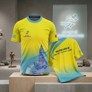 Camiseta Deportiva Unisex para Correr y Fútbol, Logotipo Personalizado en la Parte Delantera, Impresión Sublimada, 100% Poliéster, Cuello Redondo, Ligera, Transpirable, para Entrenamiento y Fitness - Product Image 3