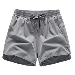 Shorts de sport personnalisables de qualité supérieure pour hommes, séchage rapide, respirants, décontractés, motif uni, logo personnalisé - Product Image 1