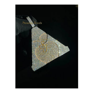 SHRAMAN JEWELS Collar Unisex HipHop de Plata 925 con Colgante Geométrico Triangular Chapado en Rodio de Dos Tonos y Moissanita Helada - Product Image 1