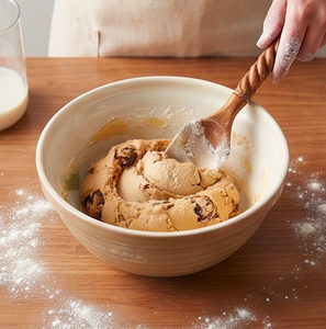 Ensemble de service à salade en bois poli à la main avec poignée torsadée, design minimaliste, ustensiles en bois réutilisables pour la cuisine et la salle à manger - Product Image 5
