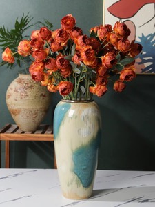 Jarrón de Flores de Cerámica Hecho a Mano para Centro de Mesa, Diseño Moderno y Lujoso para Decoración del Hogar - Product Image 3