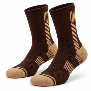 Calcetines deportivos transpirables y cómodos de primera calidad para hombre y mujer en diferentes colores con logotipo y diseño personalizados. - Product Image 4