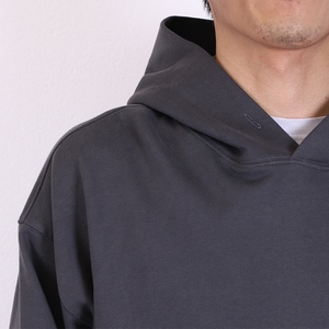 เสื้อฮู้ดดี้สตรีทแวร์ทรงปกติสำหรับผู้ชาย ผลิตตามสั่ง (OEM) ผ้าคอตตอนเทอร์รี่ 100% พิมพ์ลาย ล้างสีแบบแอซิด หนานุ่ม สไตล์ดิสเทรส - Product Image 6