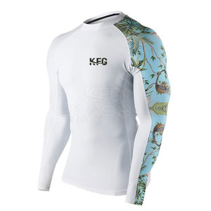 Camiseta Deportiva Premium de Spandex/Poliéster, Antibacteriana, Transpirable, Diseño Ligero, Ajuste Cómodo para Gimnasio y Deportes al Aire Libre - Product Image 3