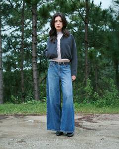 Veste courte en jean pour femme à manches longues, ourlet côtelé, coupe classique, fermeture éclair, écologique, imperméable, coupe-vent, automne-hiver - Product Image 4