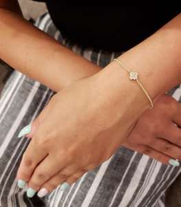 กำไลข้อมือเพชรทรงกลุ่มลายคู่รักชุบทอง 18K น้ำหนัก 0.200 กะรัตสำหรับผู้หญิง |   สร้อยคอหรูหราสำหรับเจ้าสาวที่ได้รับการรับรองจาก IGI - Product Image 2