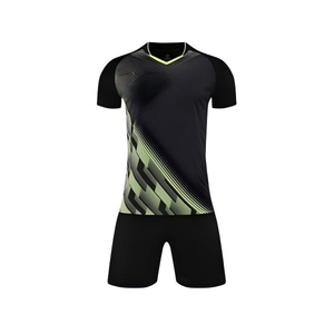 Conjunto de Uniforme de Fútbol Personalizado de Alta Calidad para Adultos, Secado Rápido, 100% Poliéster, Transpirable, con Estampado - Product Image 6