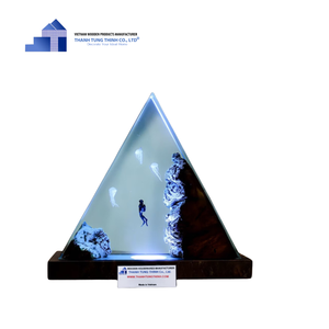 Lampe de bureau en bois et résine époxy faite à la main, LED multicolore, éclairage décoratif élégant pour la maison, chambre à coucher, espaces de vie luxueux, effet faisceau bleu - Product Image 6