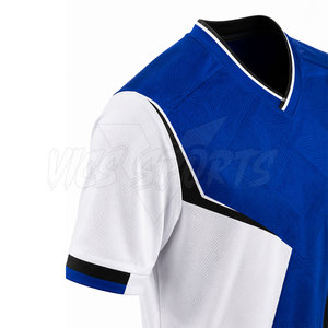 Camiseta de Fútbol Moderna, Transpirable y Cómoda para Deportes y Fitness - Product Image 2