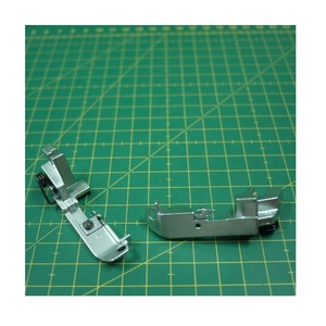 1250002-370 PIED-DE-BICHE un PIED (PIED STANDARD) FABRIQUÉ À TAIWAN MACHINE À COUDRE DOMESTIQUE PIÈCES DE RECHANGE pour TOYOTA - Product Image 1