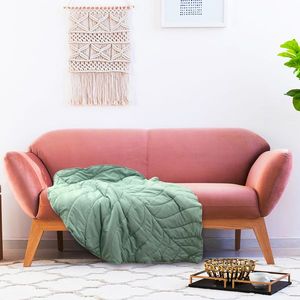 Manta para Perros con Forma de Hojas 3D, Cojín de Felpa Suave y Cálido para Cama de Hogar, para Gatos y Mascotas, Manta Decorativa para Mascotas - Product Image 1