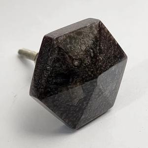 Poignées et Boutons de Meubles de Qualité Export, Bouton de Porte Classique en Résine et Bois avec Décorations pour Maisons Historiques, Vente en Gros pour Artisans - Product Image 5